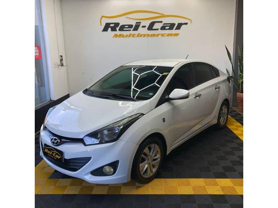 HYUNDAI HB20S 1.0 COMFORT PLUS 12V FLEX 4P MANUAL